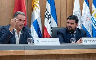 04.06.26 sede Congreso Intendentes_0491