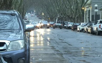 19-de-abril-y-agraciada-prado-transito-lluvia-calle