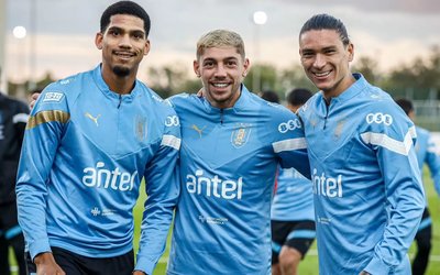 auf-multada-bielsa-convoco-referentes-seleccion-uruguaya-1760014202-0