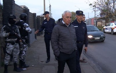 carlos-negro-en-operativo-en-marconi-policia