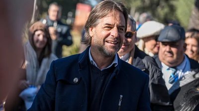 in-luis-lacalle-pou-adhoc-mauricio-zina-20250628mzina_1328